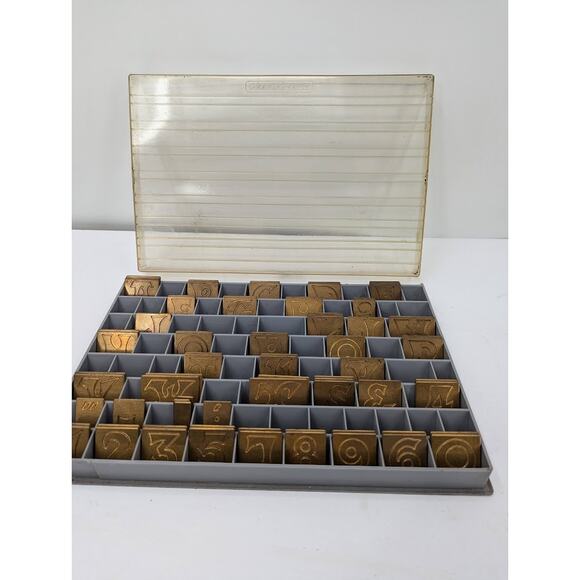 Gravograph Miscellaneous BRASS funky letters Typeset Printer 1 1/4" tall 2.4 LBS - Picture 1 of 8